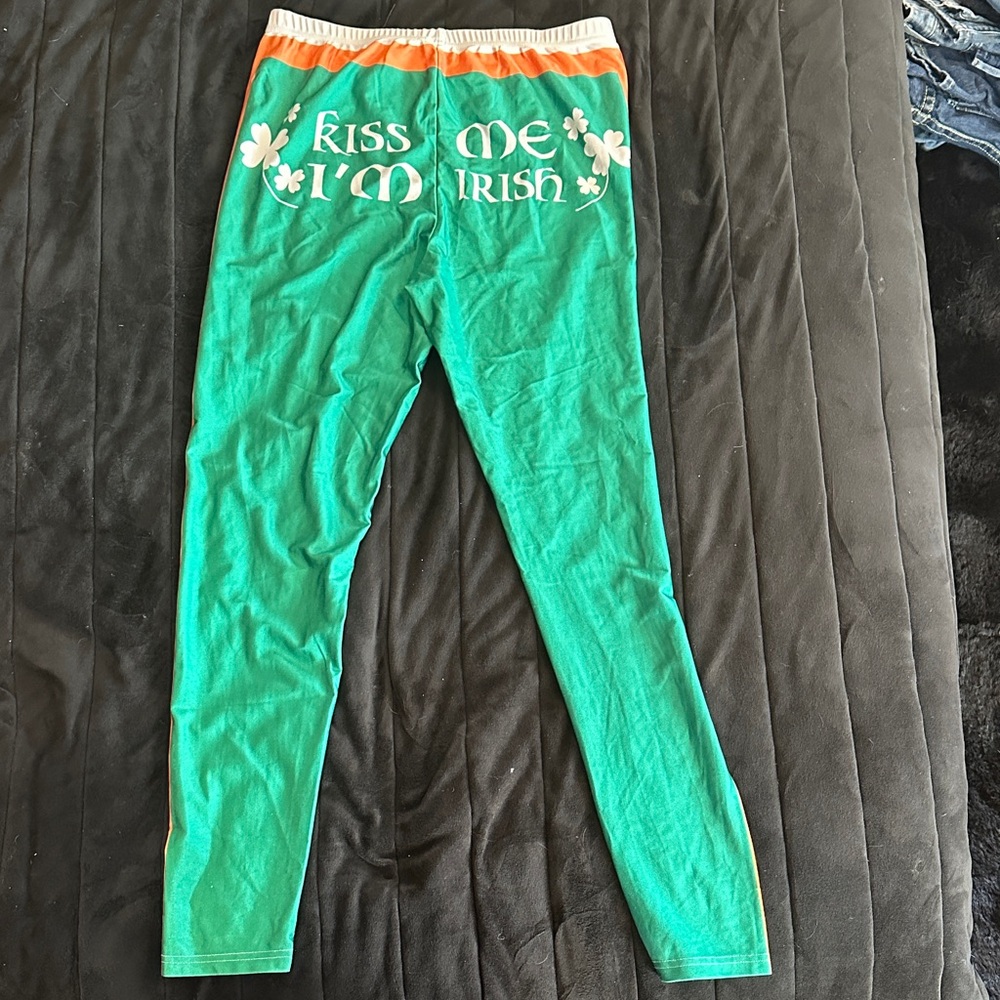 wet n wild Green 'Kiss Me I'm Irish' Kids Leggings